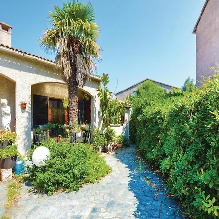 Two-bedroom In Biguglia アパート *